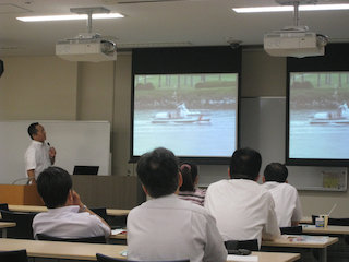2011NxOOACISȊwu ʐ^5